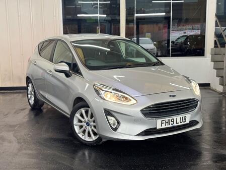 FORD FIESTA 1.5 TDCi Titanium