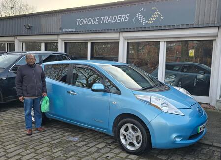 NISSAN LEAF 24kWh Acenta